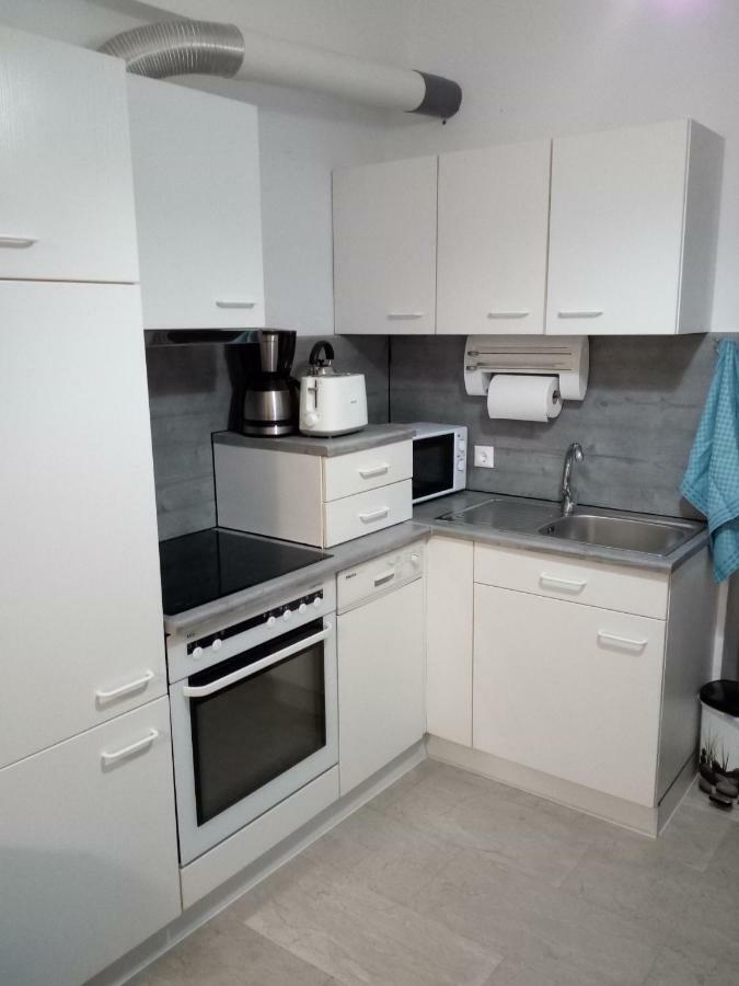 Jonnys Ferienwohnung Peraía Eksteriør billede